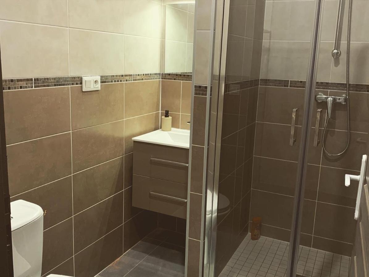 La Corsa Chambre Familiale Deluxe Narbonne Kültér fotó